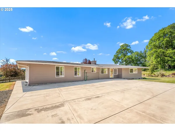 $775,000 | 32117 Bellinger Scale Road, Lebanon, OR 97355