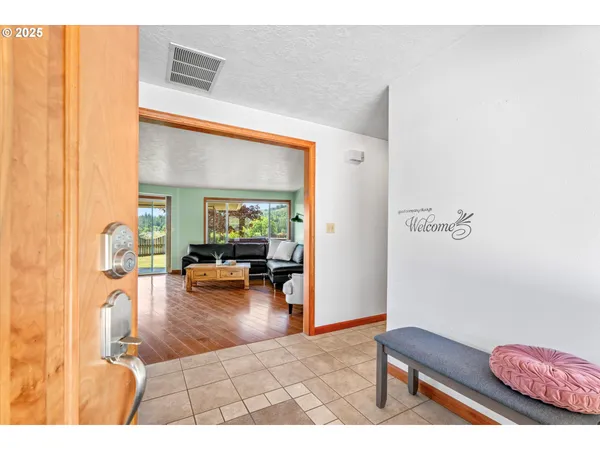 $775,000 | 32117 Bellinger Scale Road, Lebanon, OR 97355