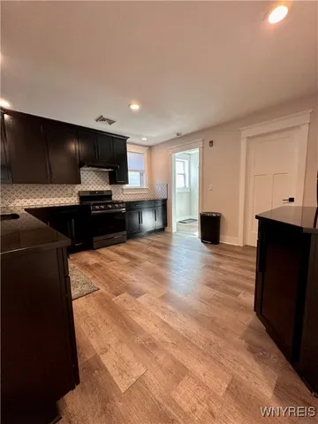 $1,600 | 387 Forest Avenue, Buffalo, NY 14213