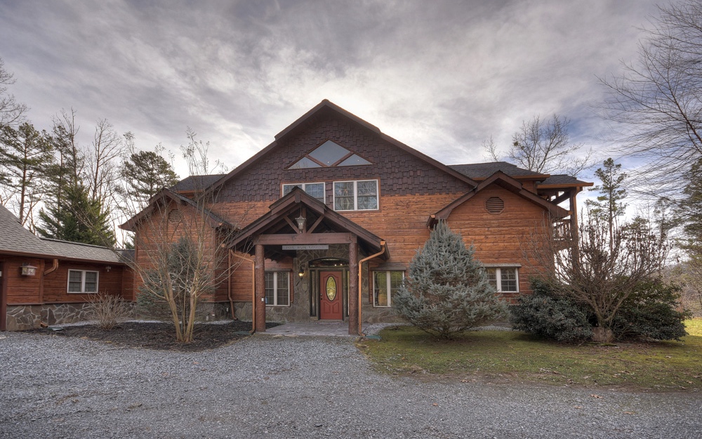 15 Fox Run Blue Ridge, GA 30513 - Photo 1 of 1 Main View