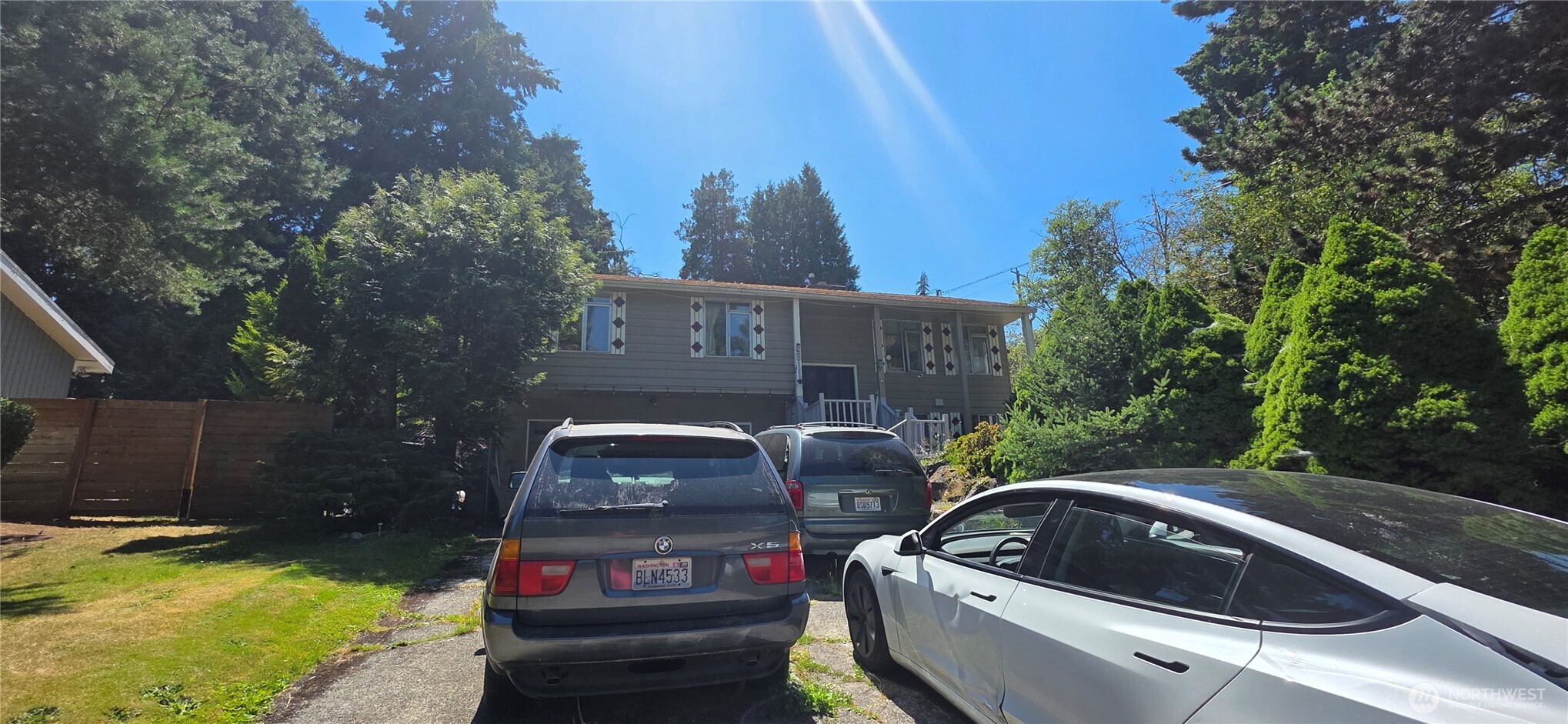 811 South 105th Street, Unit A Seattle, WA 98168 - Photo 1 of 18