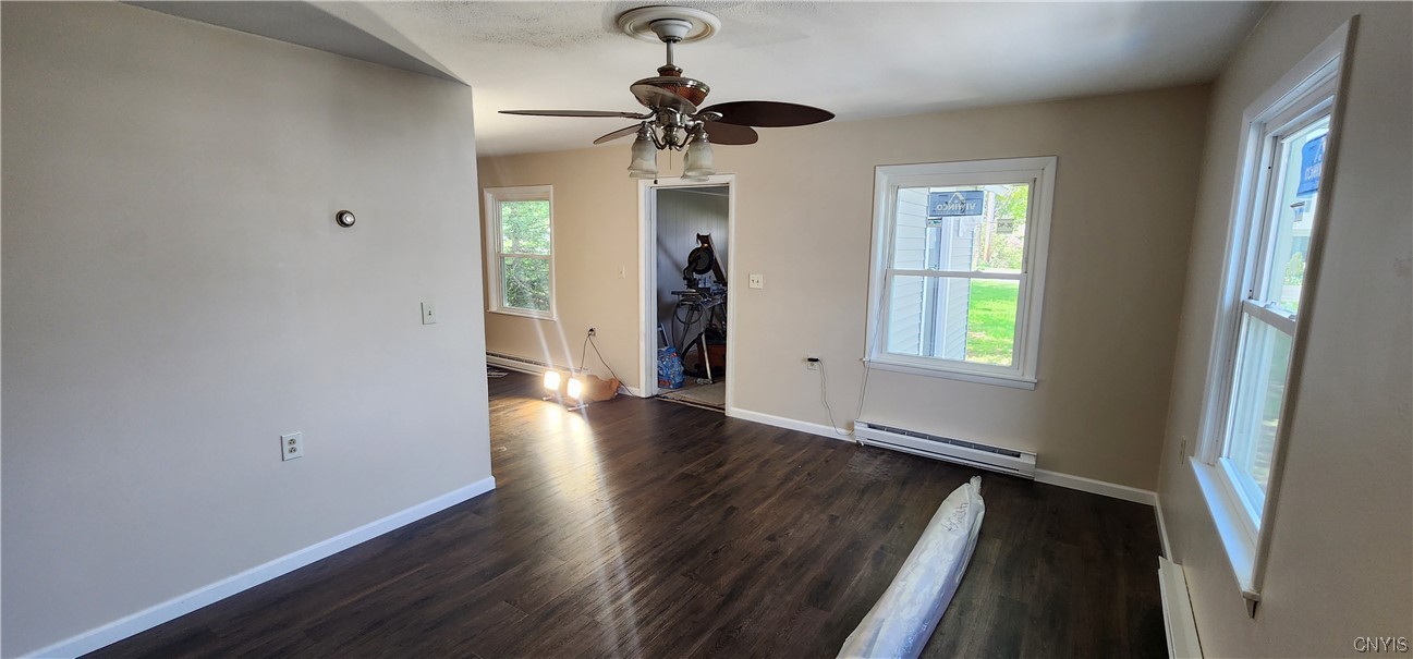 1036 County Rte 29 Scriba, NY 13126 - Photo 3 of 15