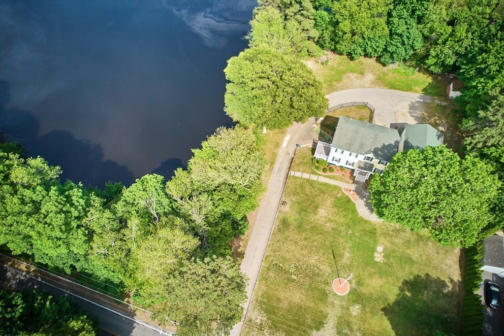 53 Farm Street Blackstone, MA 01504 - Photo 2 of 42