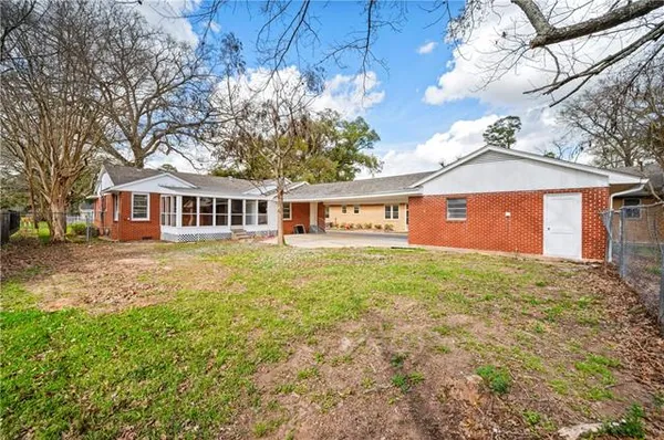 $185,000 | 2905 Jackson Street, Alexandria, LA 71301