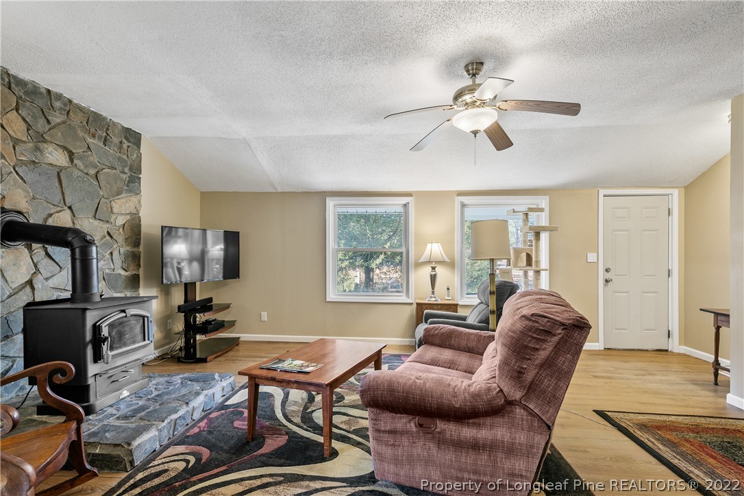 628 Tc Jones Road Raeford, NC 28376 - Photo 9 of 46 a living room with furniture