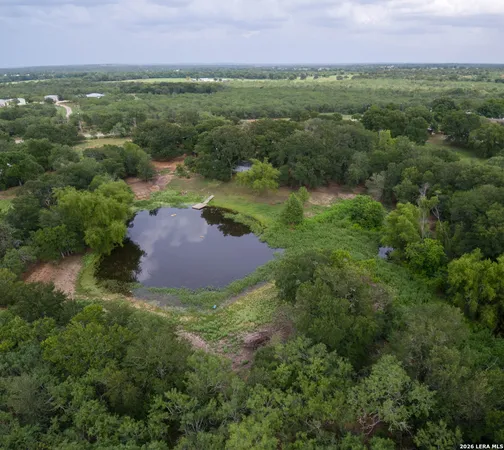 $289,000 | 418 Fm 2984, Luling, TX 78648