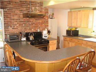 209 North Fairview Street Riverside, NJ 08075 - Photo 4 of 7 Kitchen