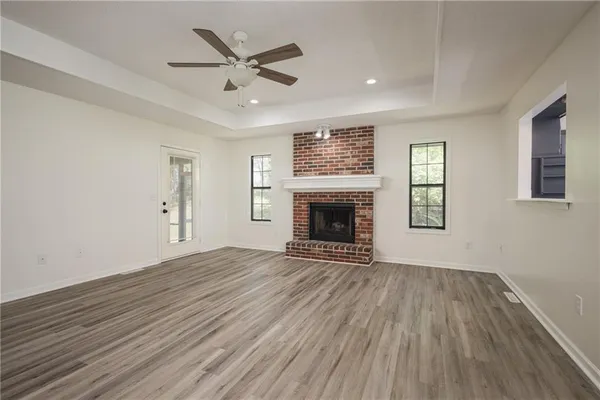 $314,000 | 505 Mallory Court, Warrensburg, MO 64093
