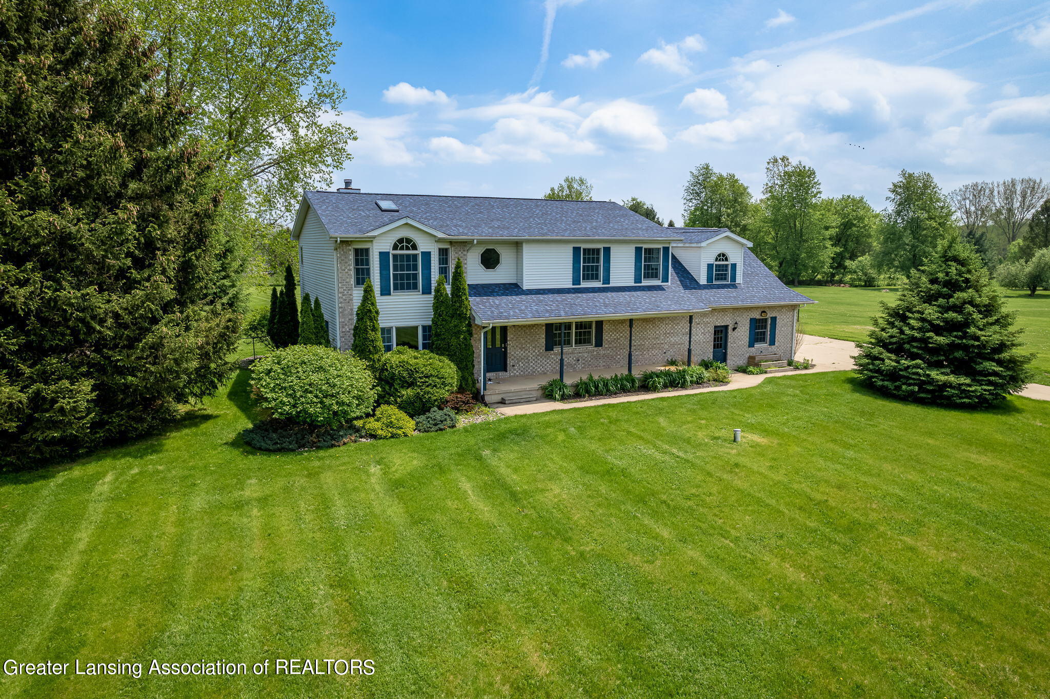 2440 Gilbert Road Lansing, MI 48911 - Photo 2 of 47 Exterior Aerial - NW