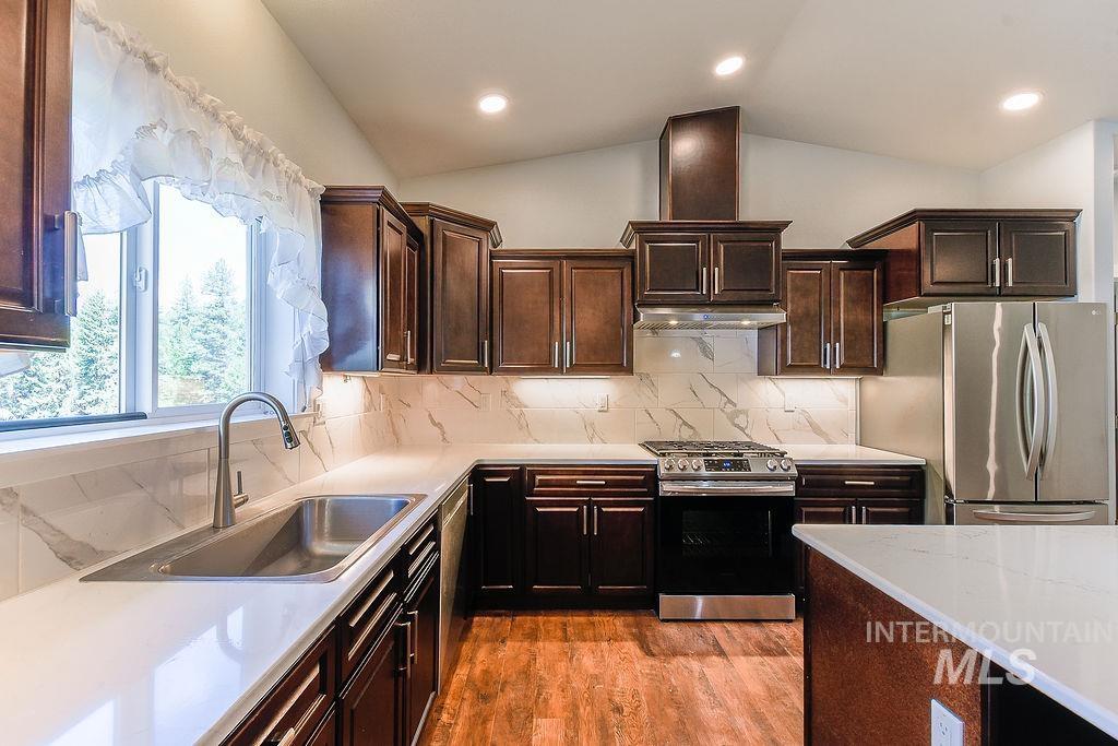 801 Washington Street Deary, ID 83823 - Photo 11 of 49