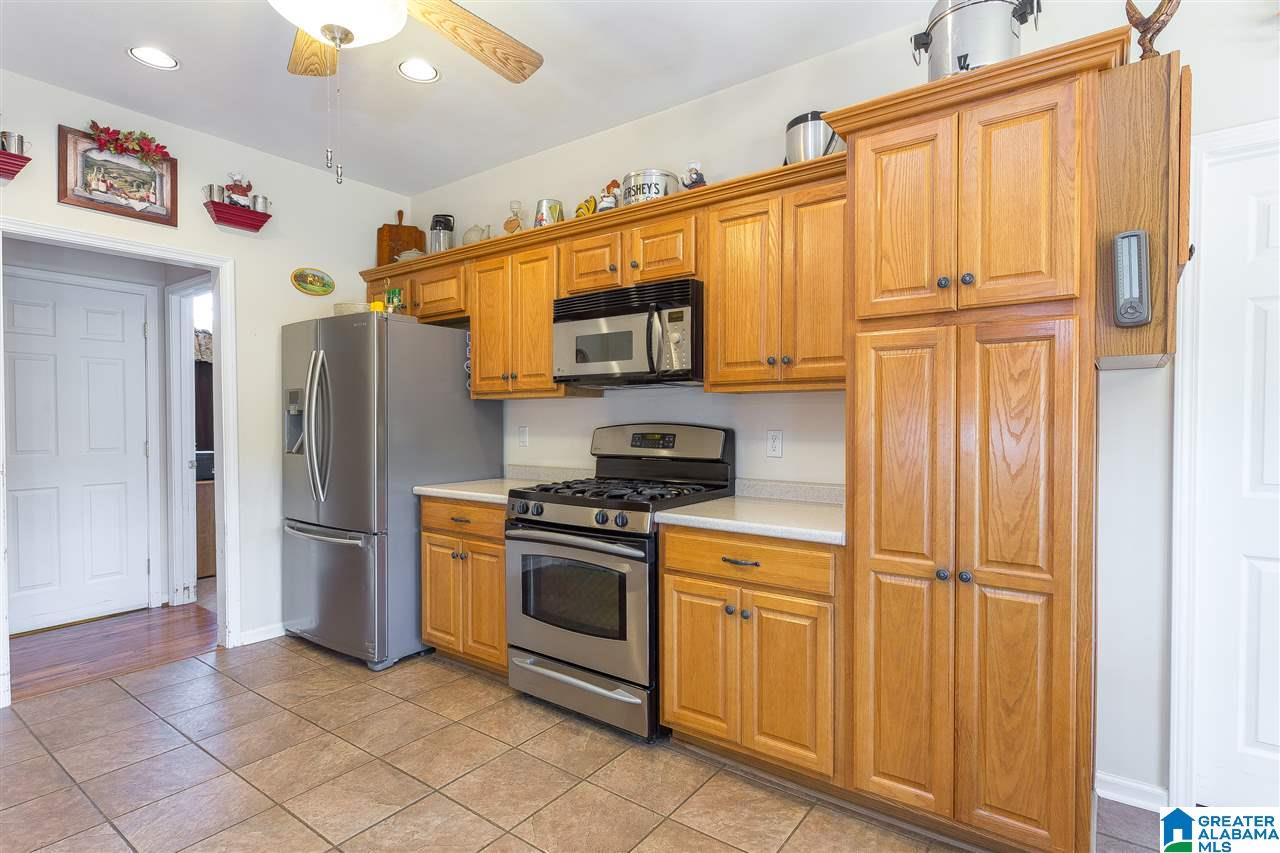 310 Deer Trail Road Cleveland, AL 35049 - Photo 13 of 40