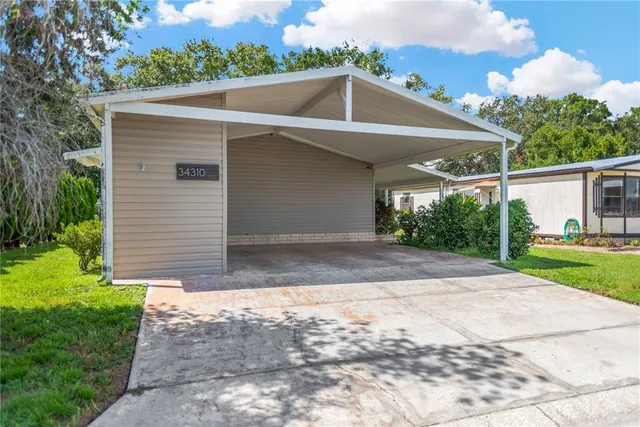 a view of house with outdoor space