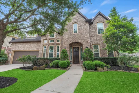 $700,000 | 30119 Legend Creek Drive, Fulshear, TX 77406