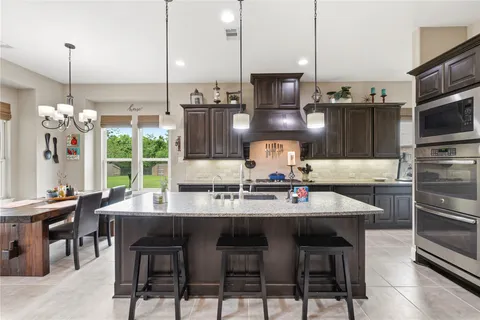 $700,000 | 30119 Legend Creek Drive, Fulshear, TX 77406