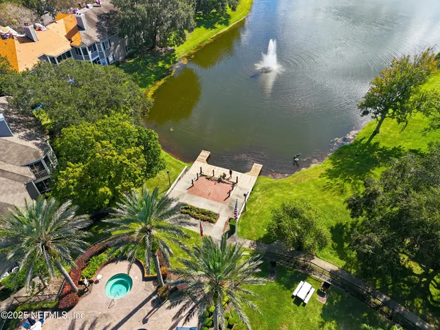 $265,000 | 10000 Gate Parkway North, Unit 1528, Jacksonville, FL 32246