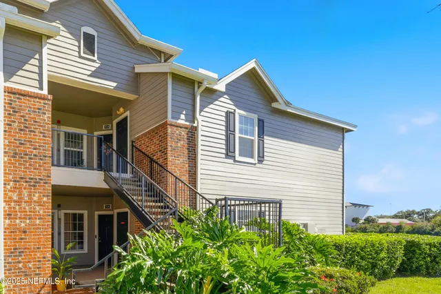 $265,000 | 10000 Gate Parkway North, Unit 1528, Jacksonville, FL 32246