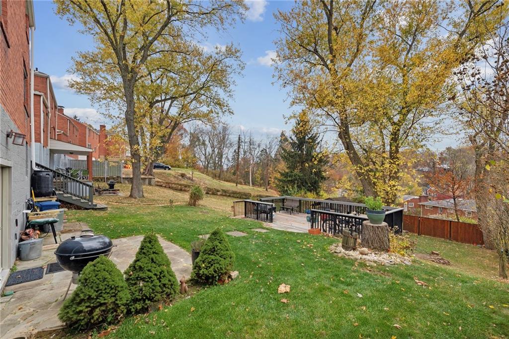 490 Haverhill Road Pittsburgh, PA 15228 - Photo 31 of 46 a view of a garden with table and chairs