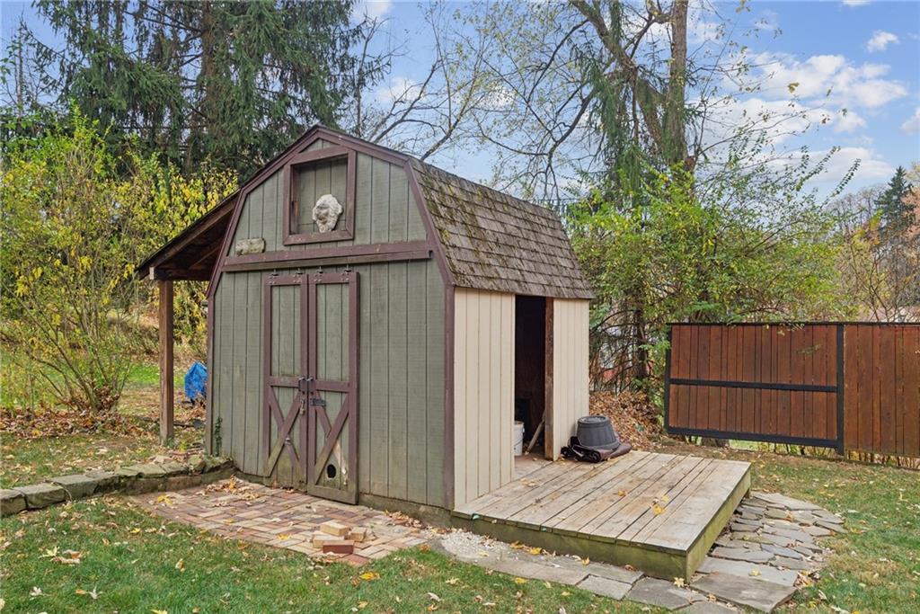 490 Haverhill Road Pittsburgh, PA 15228 - Photo 37 of 46 a front view of a house with garden