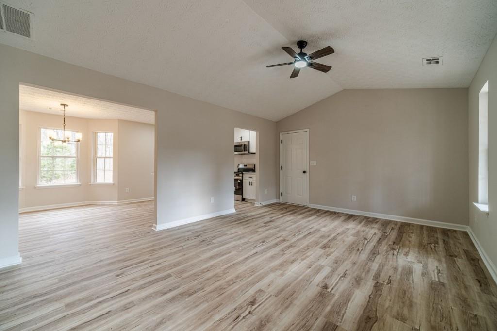 80 Hunters Trace Covington, GA 30014 - Photo 6 of 40