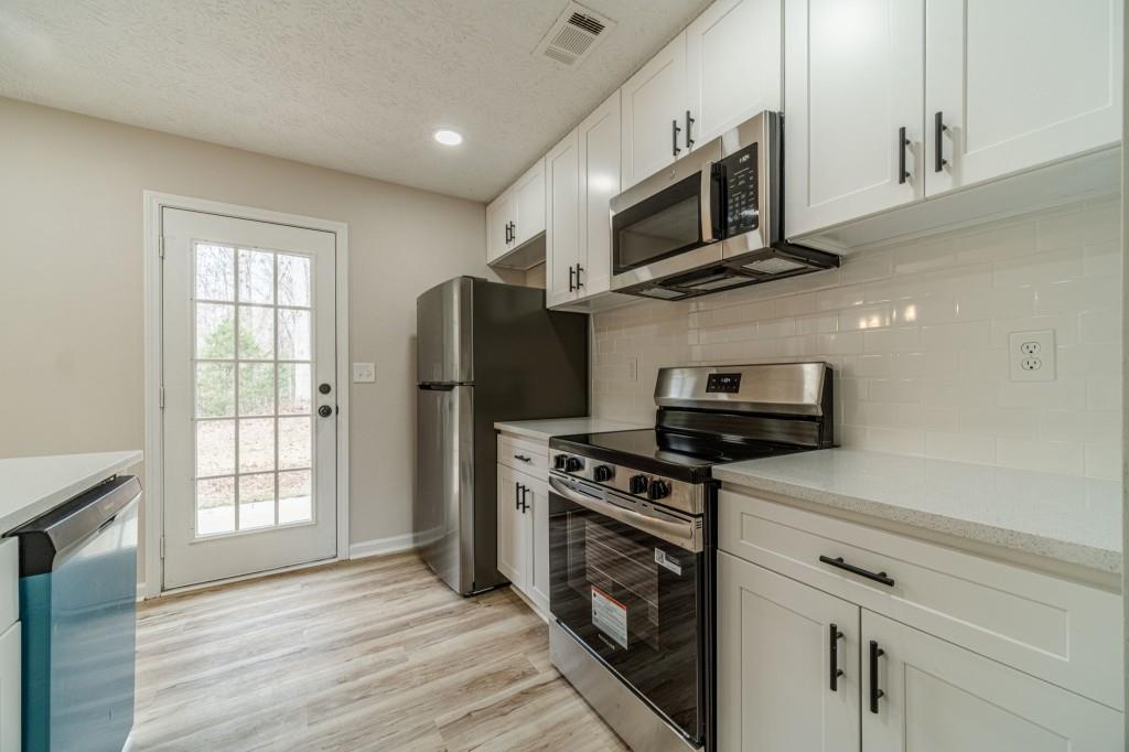 80 Hunters Trace Covington, GA 30014 - Photo 9 of 40