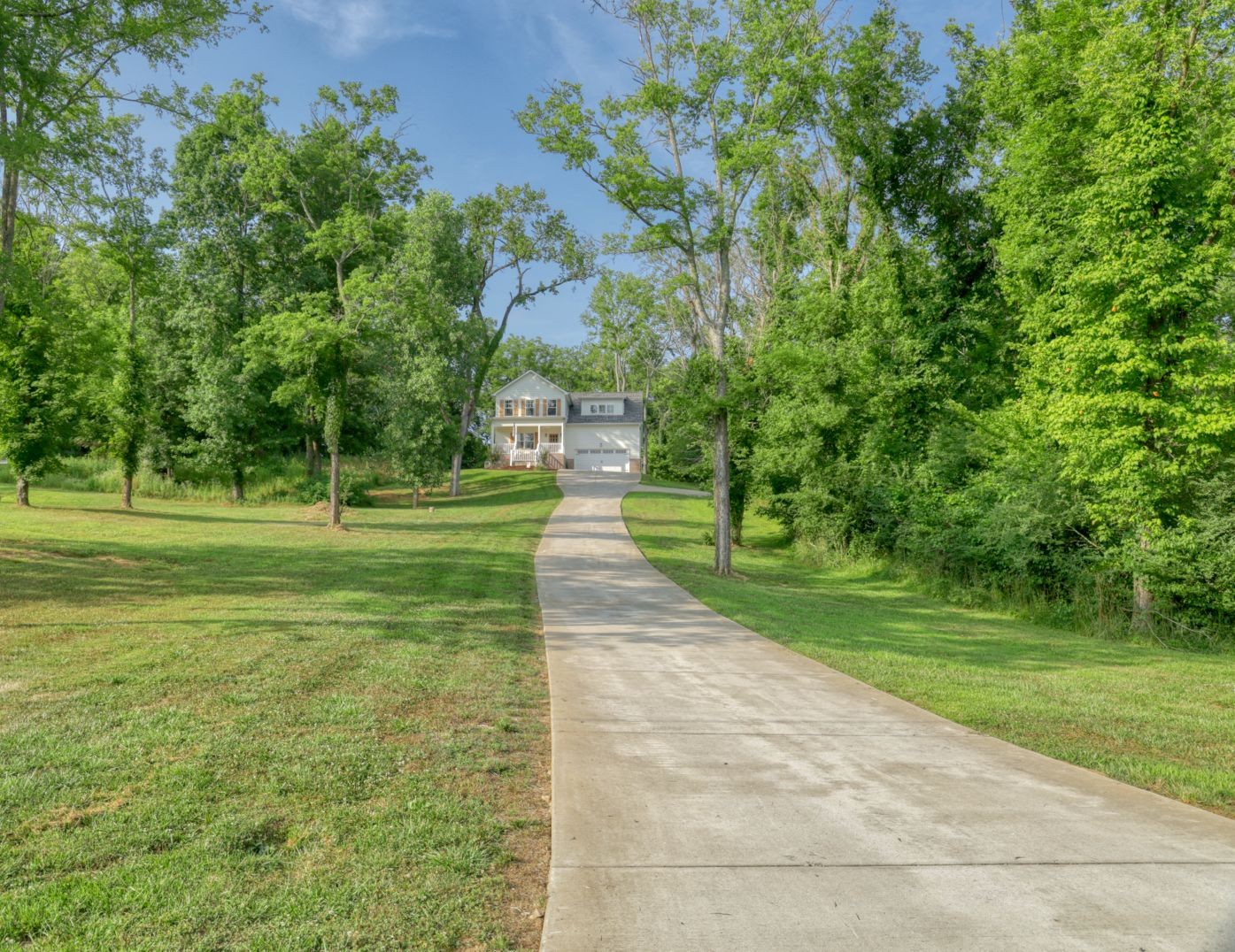 1658 Center Star Road Columbia, TN 38401 - Photo 2 of 36 a park with lots of trees