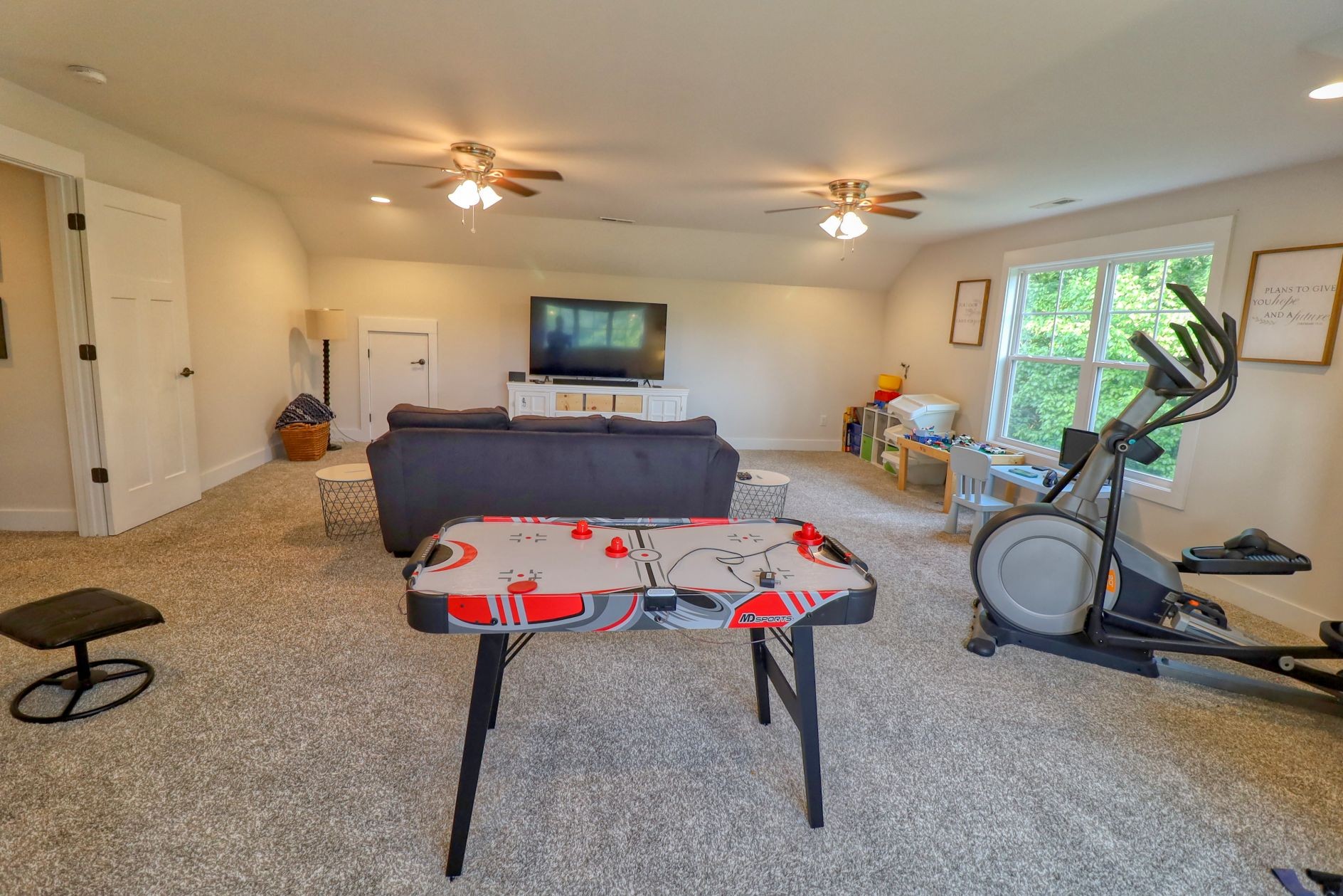 1658 Center Star Road Columbia, TN 38401 - Photo 26 of 36 a living room with furniture and a flat screen tv