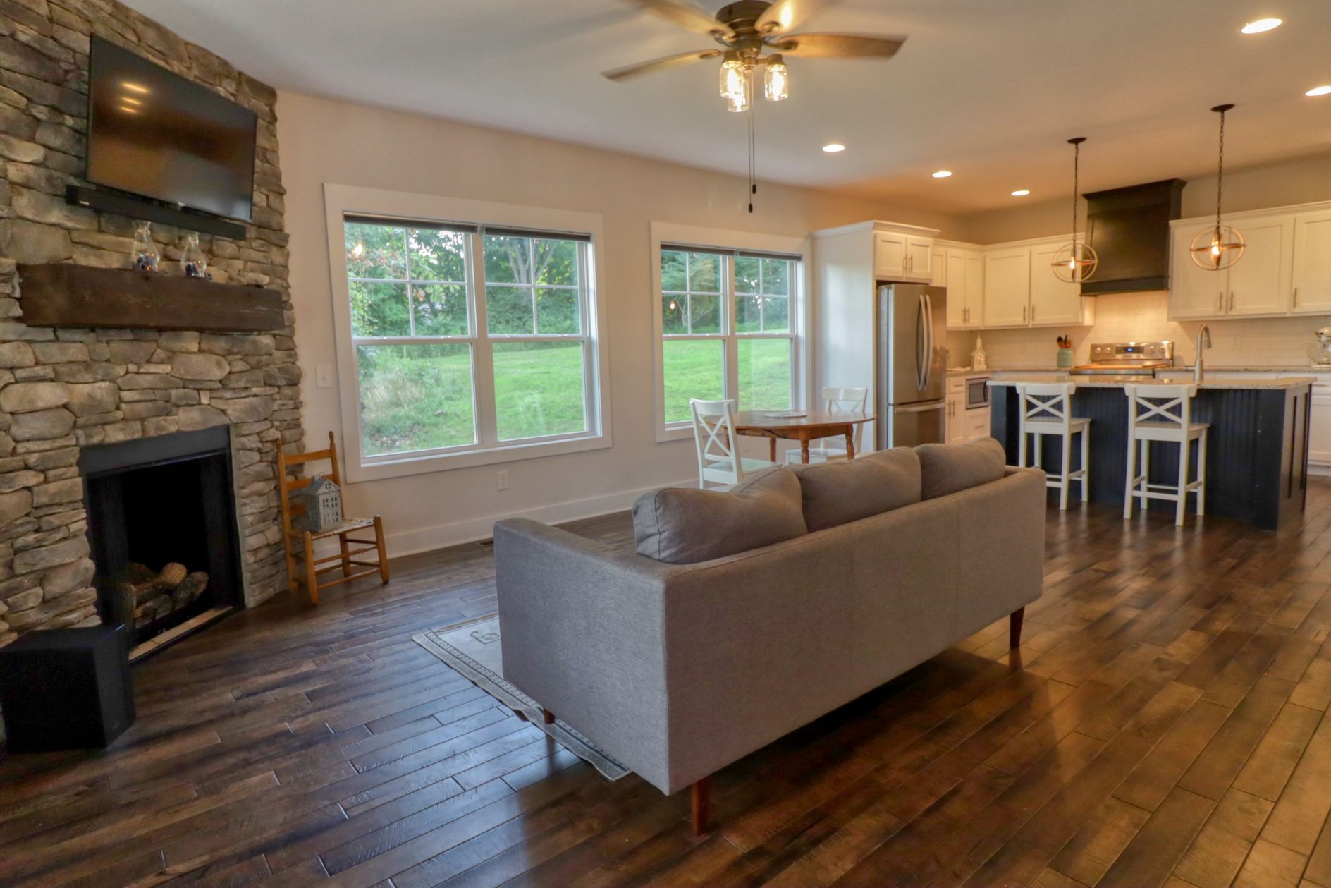 1658 Center Star Road Columbia, TN 38401 - Photo 7 of 36 a living room with furniture and a fireplace