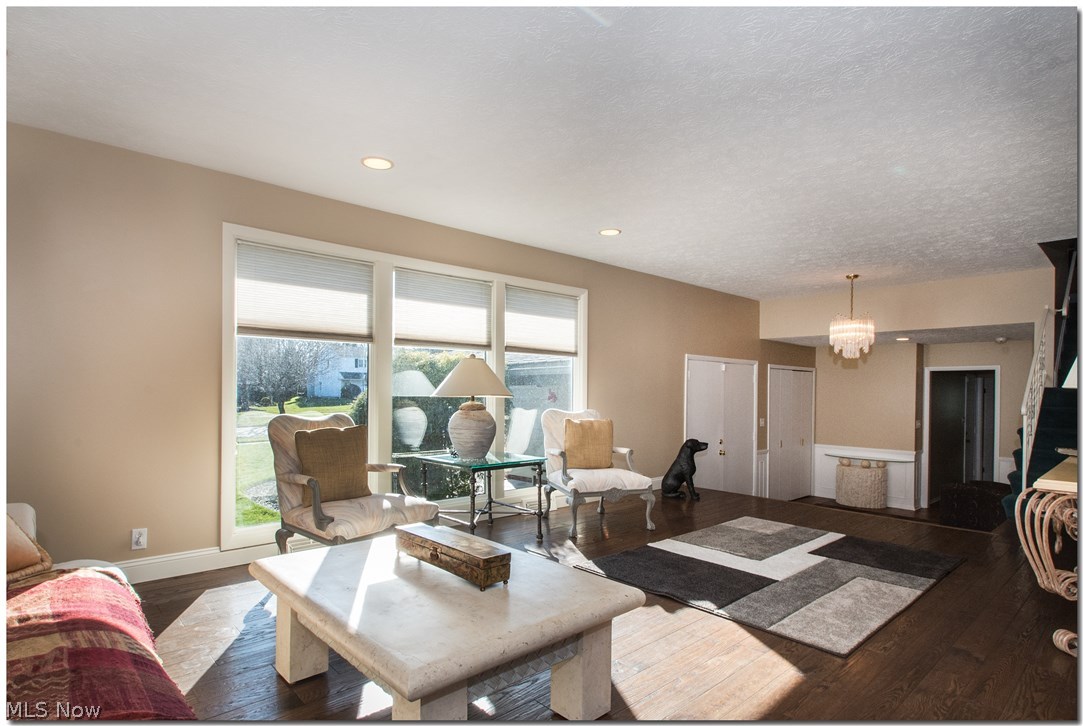 1036 Brainard Road Cleveland, OH 44143 - Photo 6 of 34