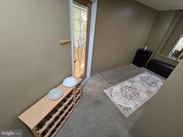 $1,300 | 2327 South Croskey Street, Unit 2, Philadelphia, PA 19145