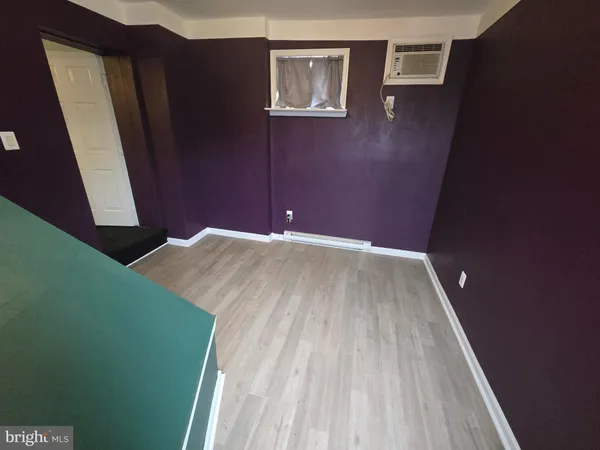 $1,300 | 2327 South Croskey Street, Unit 2, Philadelphia, PA 19145