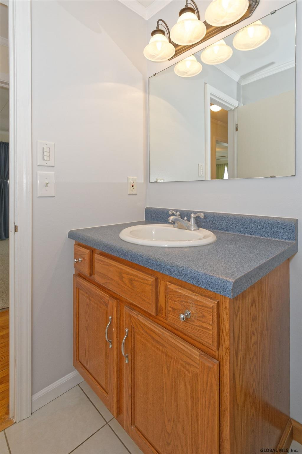 2914 Windermere Road Schenectady, NY 12304 - Photo 21 of 30 Photo 22