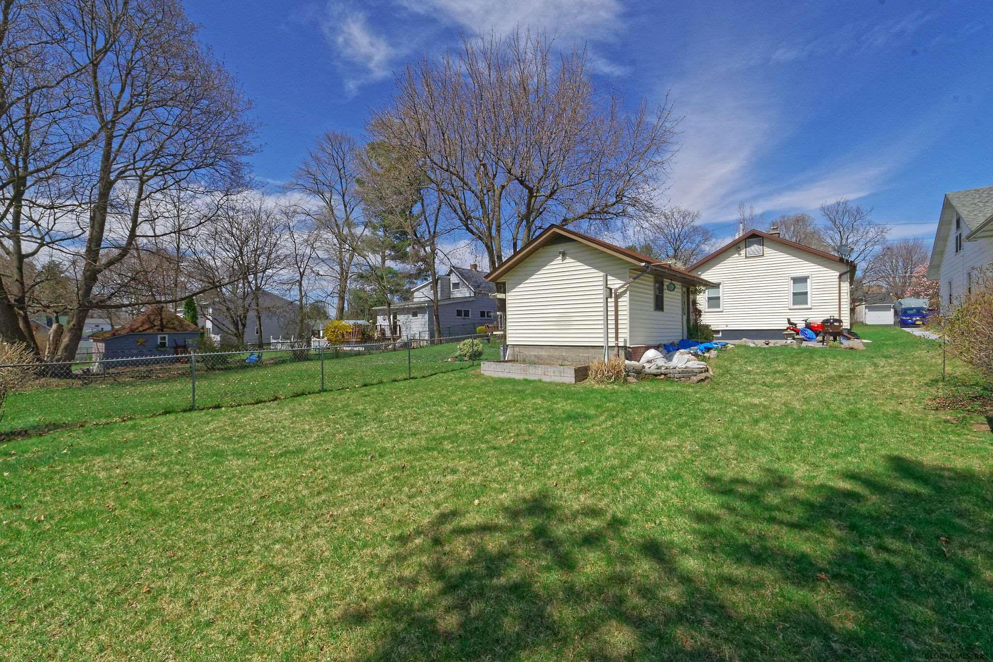 2914 Windermere Road Schenectady, NY 12304 - Photo 28 of 30 Photo 29
