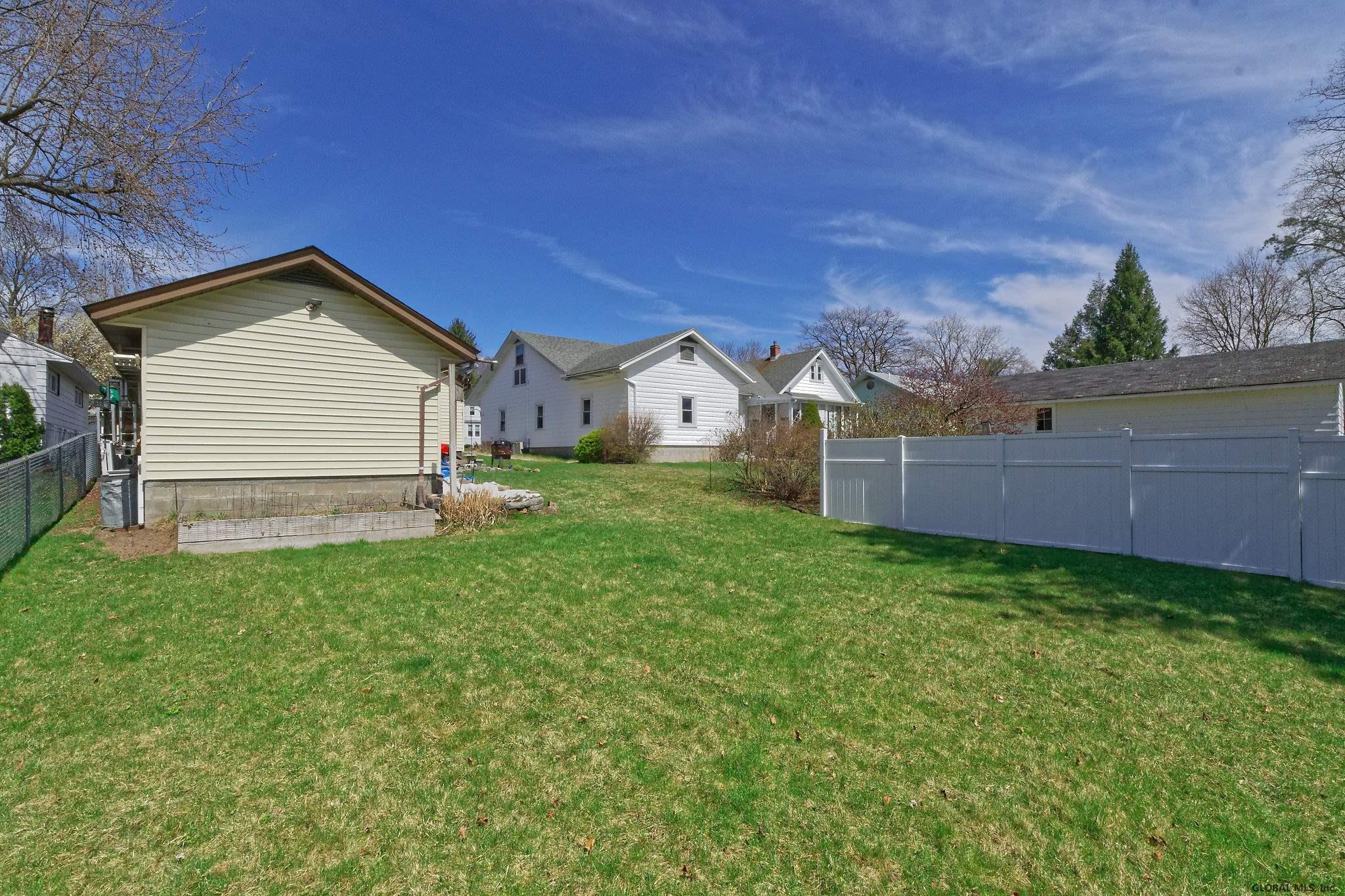 2914 Windermere Road Schenectady, NY 12304 - Photo 29 of 30 Photo 30
