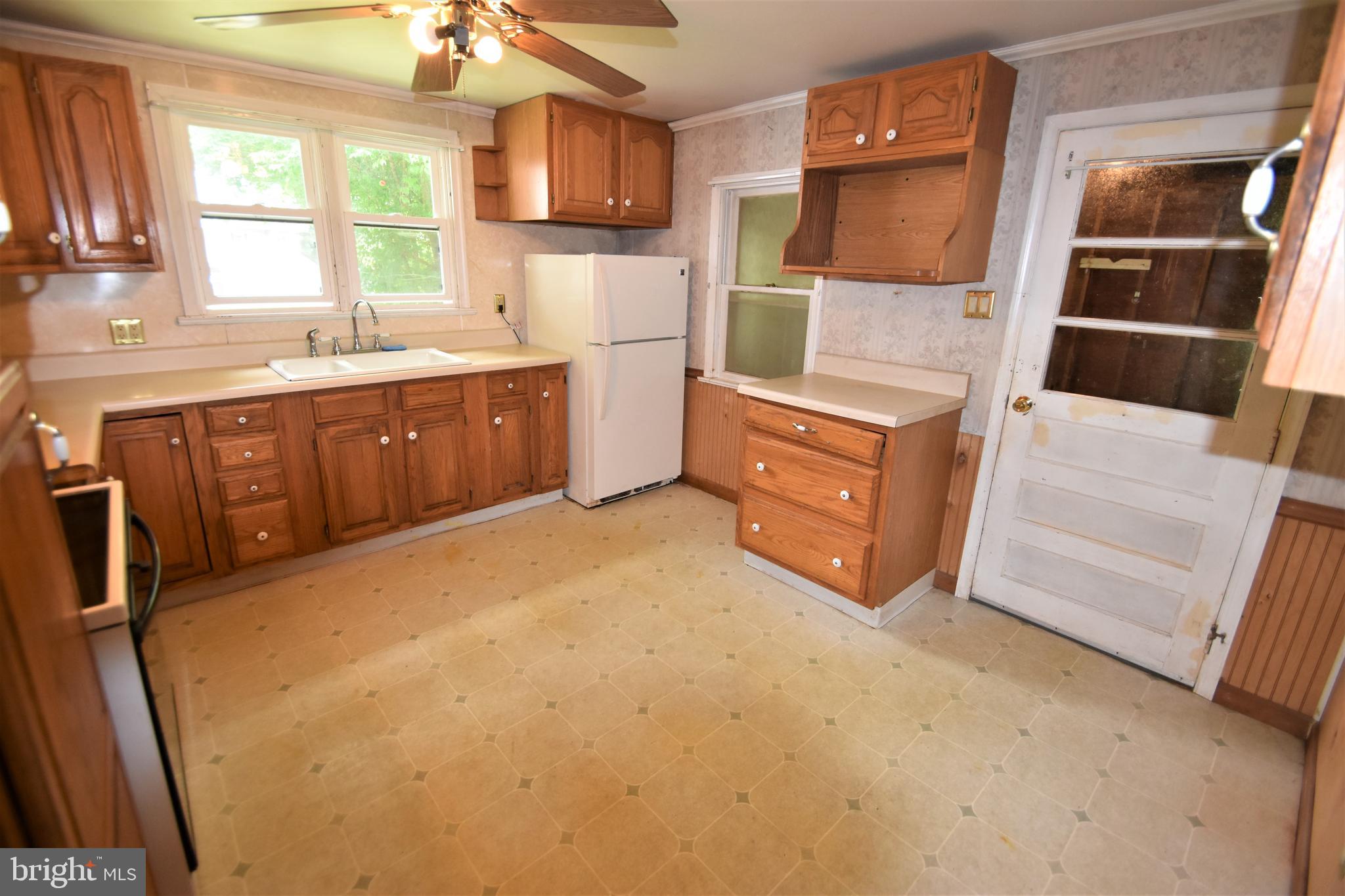 1535 Welsh Road Reading, PA 19607 - Photo 5 of 20 Kitchen
