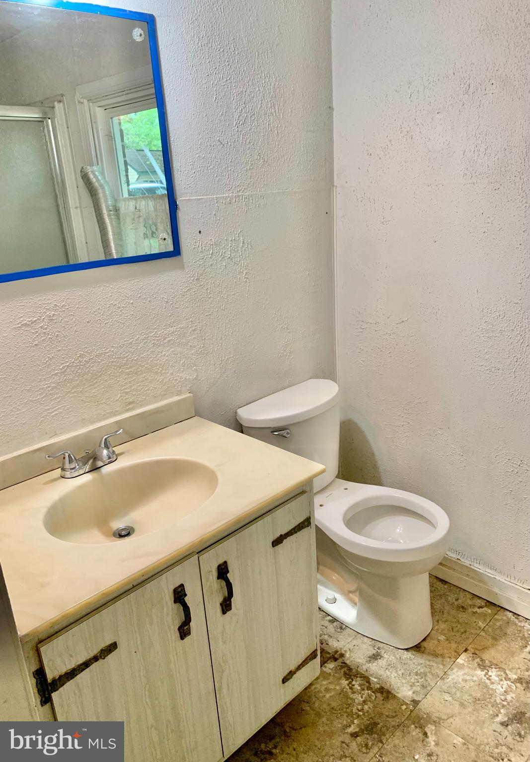 1535 Welsh Road Reading, PA 19607 - Photo 7 of 20 Full Bath