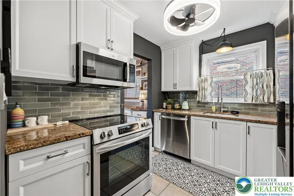 $319,900 | 2336 West Fairview Street, Allentown, PA 18104