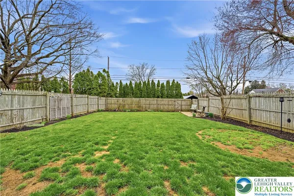 $319,900 | 2336 West Fairview Street, Allentown, PA 18104