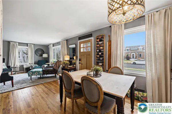 $319,900 | 2336 West Fairview Street, Allentown, PA 18104