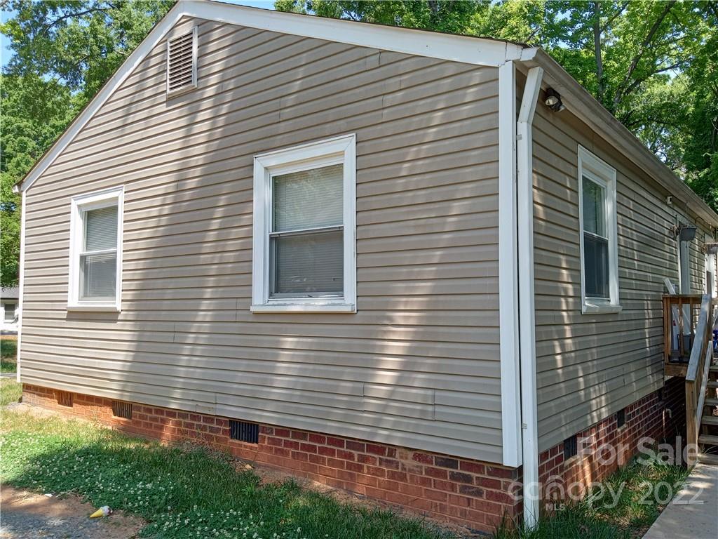 4404 Tillman Road Charlotte, NC 28208 - Photo 17 of 21 Gallery Image 17