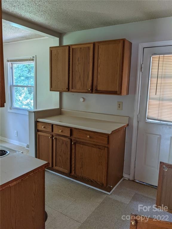 4404 Tillman Road Charlotte, NC 28208 - Photo 9 of 21 Gallery Image 9