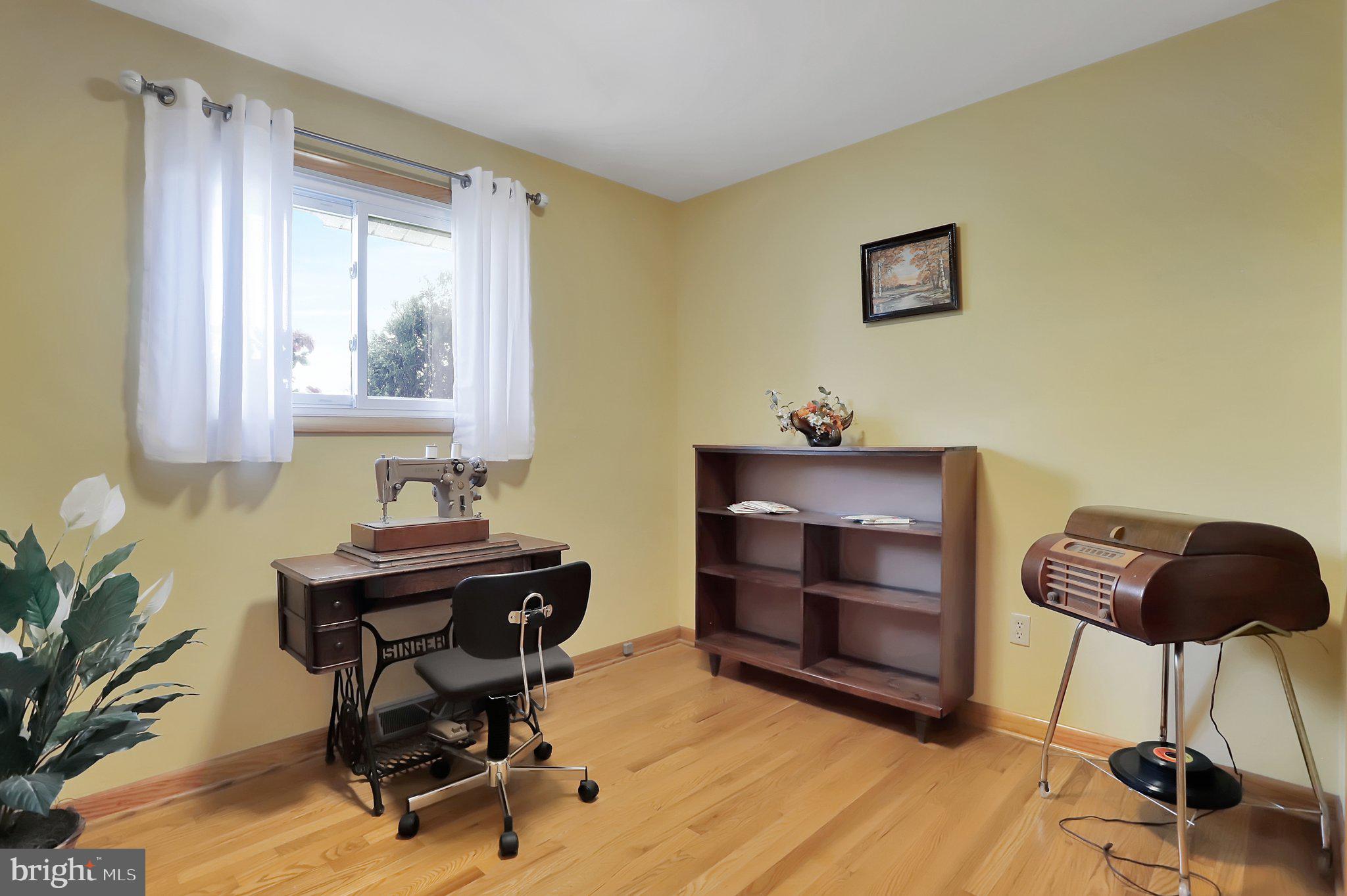 17818 Woodcrest Road Hagerstown, MD 21740 - Photo 23 of 39 Gallery Image 23