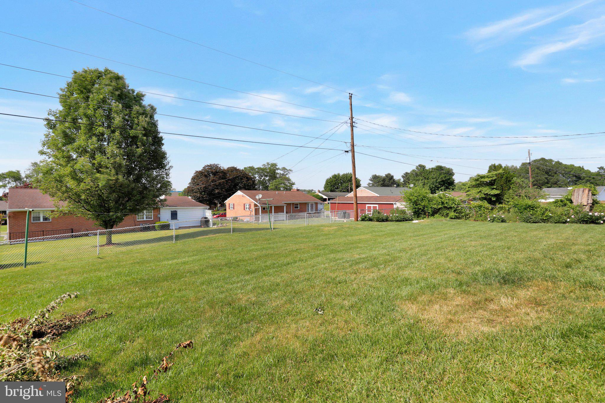 17818 Woodcrest Road Hagerstown, MD 21740 - Photo 37 of 39 Gallery Image 37