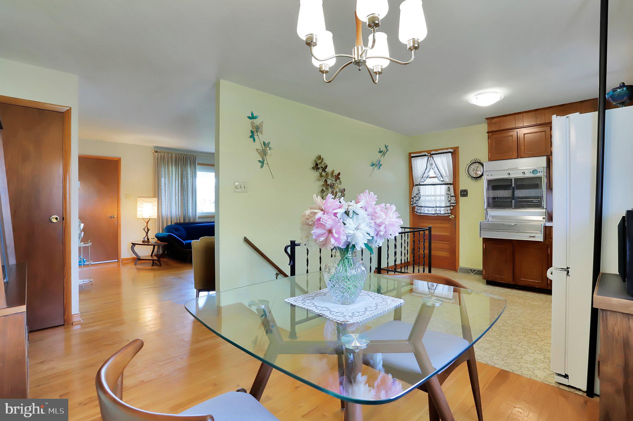 17818 Woodcrest Road Hagerstown, MD 21740 - Photo 8 of 39 Gallery Image 8
