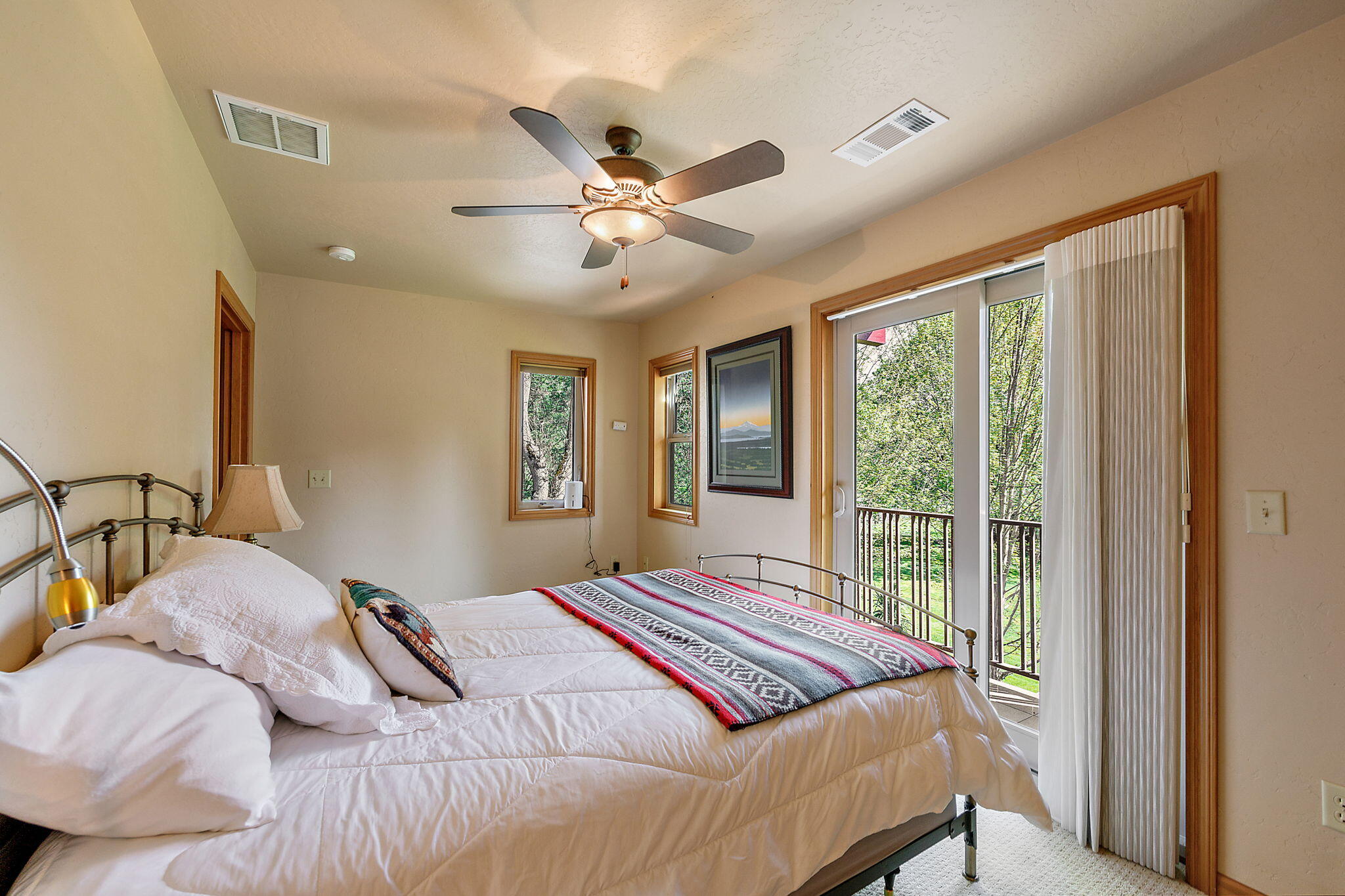 343 Rene Drive Shady Cove, OR 97539 - Photo 39 of 152 Bedroom #2