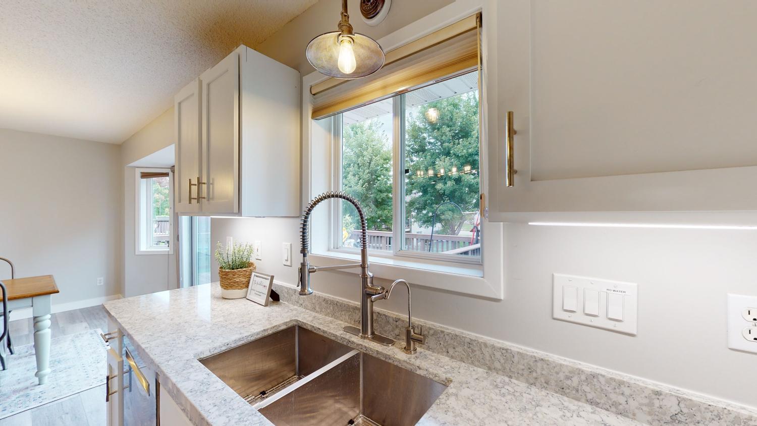 5806 49th Avenue Northwest Rochester, MN 55901 - Photo 12 of 38 Gallery Image 12