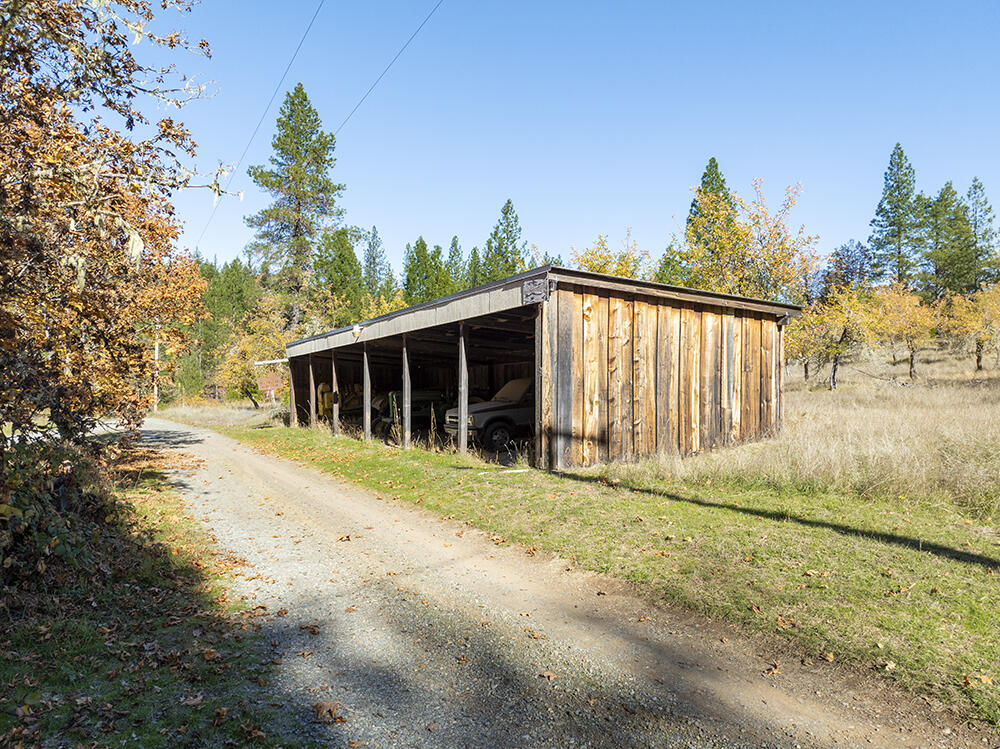 1263 Waldo Road Cave Junction, OR 97523 - Photo 66 of 82 64
