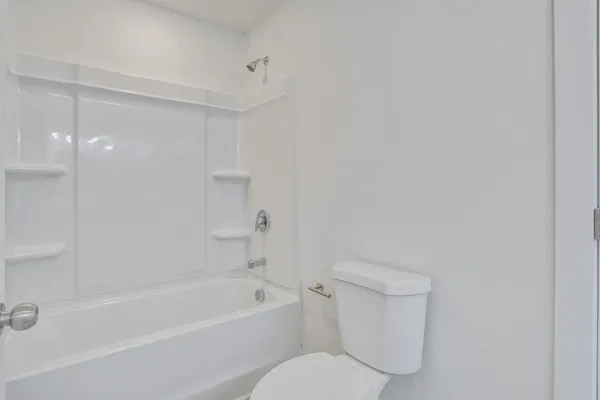 $2,295 | 2161 West Jimtown Drive, Unit 101, North Charleston, SC 29405