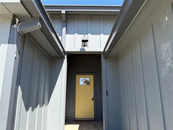a view of entryway