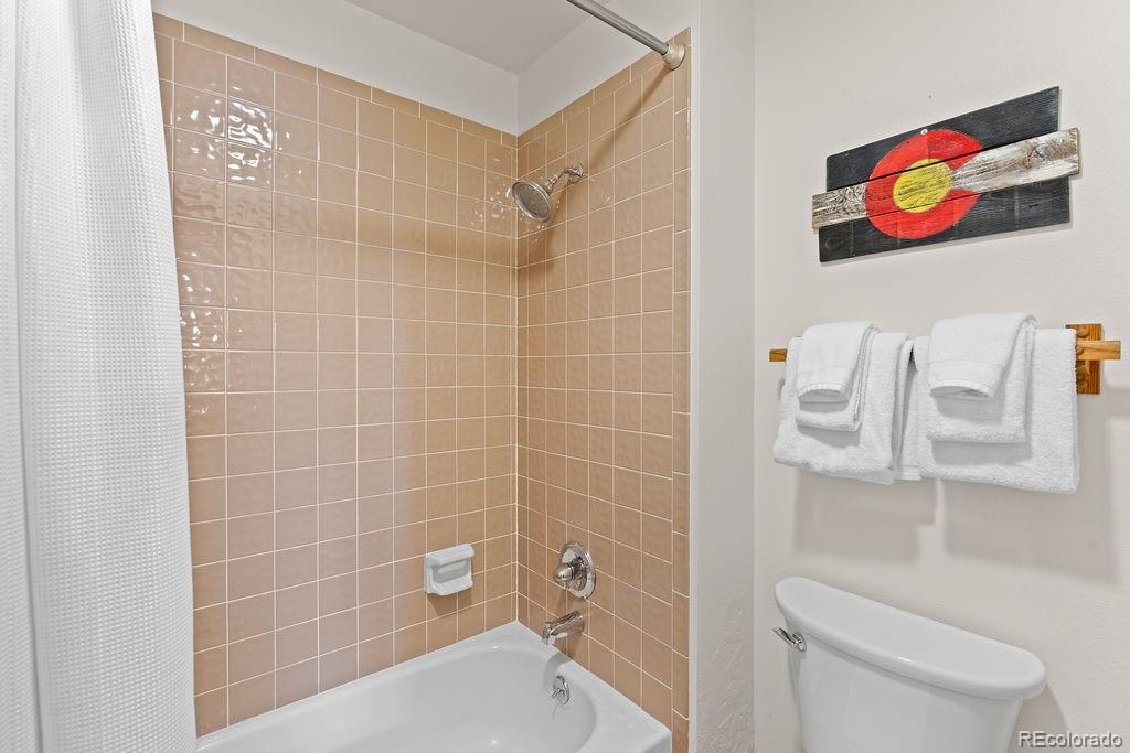 9401 Ryan Gulch Road, Unit 9423 Silverthorne, CO 80498 - Photo 18 of 39