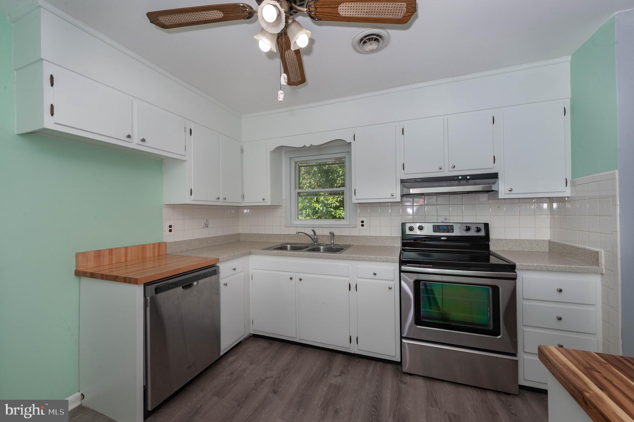 8417 Miramar Road Pasadena, MD 21122 - Photo 18 of 48 Gallery Image 18